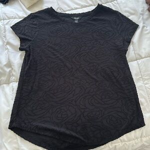 Simply Vera Wang rose pattern tunic